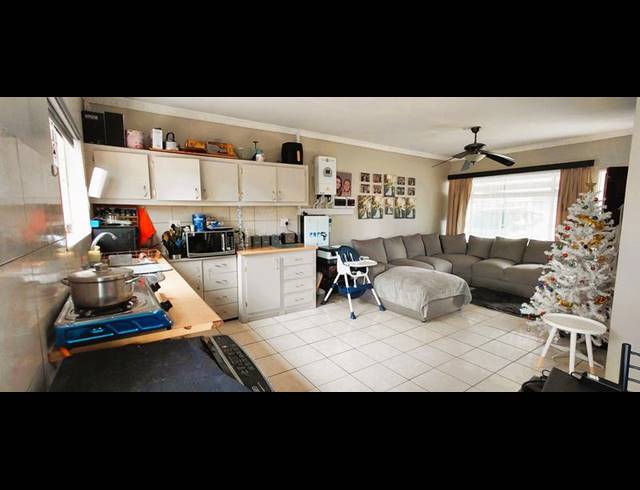 3 BEDROOM HOUSE FOR SALE IN WILGEHOF